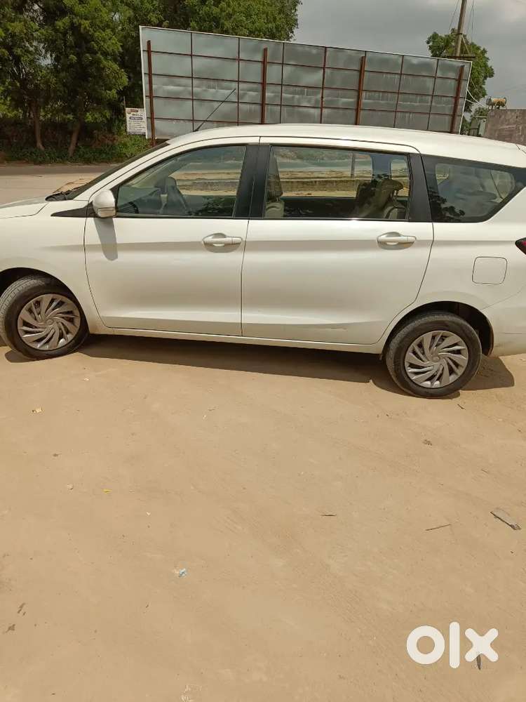 Jenuine A Grade Condition First Owner Car Company Maintained