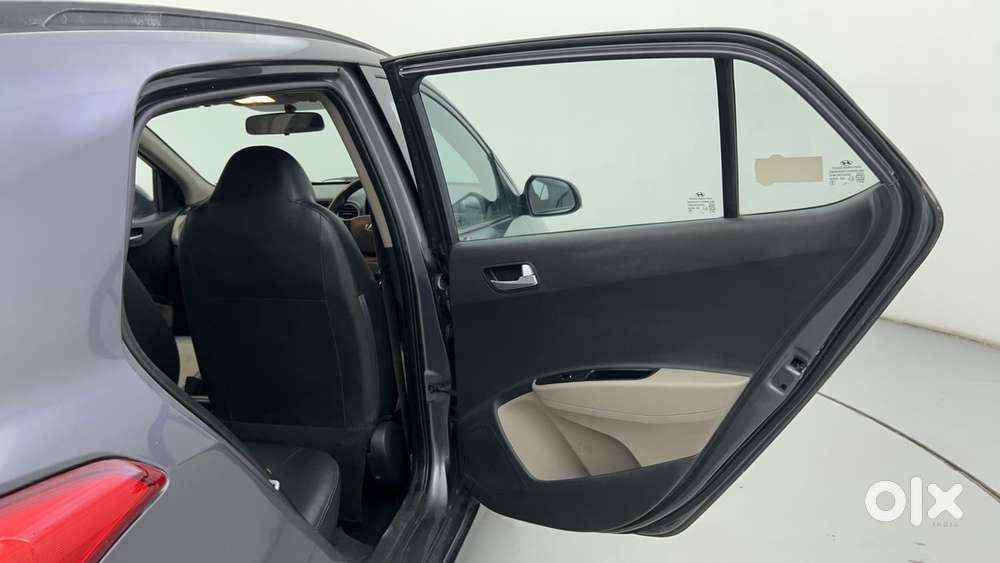 Hyundai Grand I10 [2017-2020] 1.2 Kappa Vtvt Sportz At, 2018, Petrol
