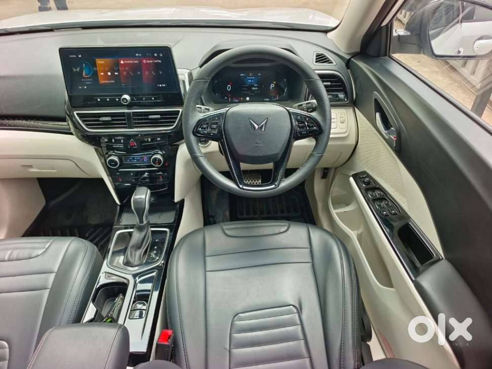 Mahindra Xuv 3xo Ax5l 1.2 Petrol At, 2024, Petrol