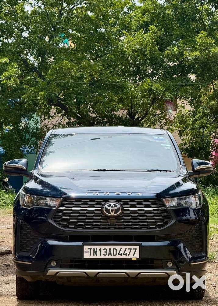 Toyota Innova Hycross Gx (o), 2024, Petrol