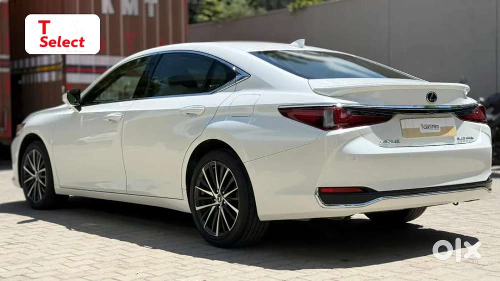 Lexus Es, 2023, Petrol