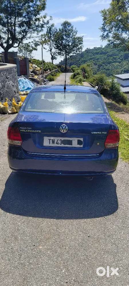 Volkswagen Vento Highline 2013