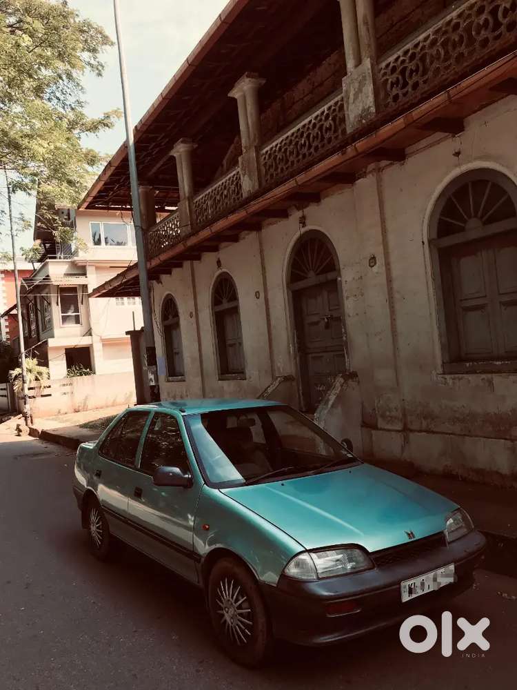 Maruti Suzuki Esteem 1996