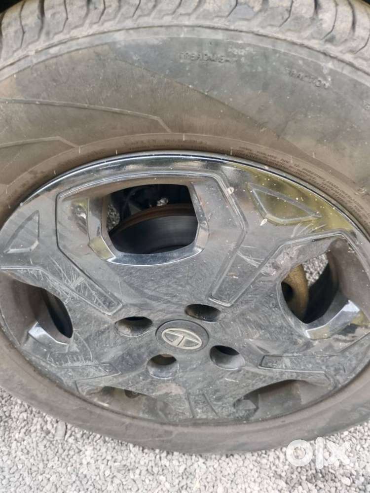 Tata Punch Pure, 2022, Petrol