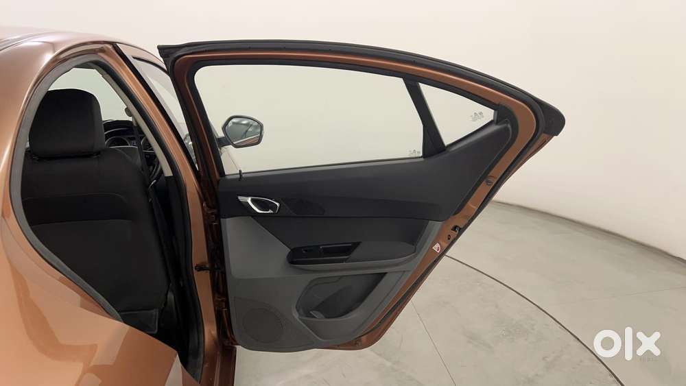 Tata Tigor Xz, 2017, Petrol