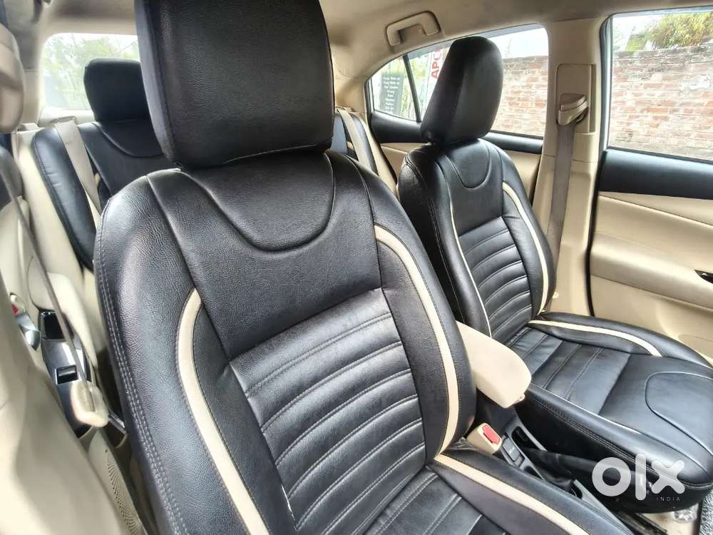 Toyota Yaris 1.5 V 2020 Full Top Model Cvt Automatic Car