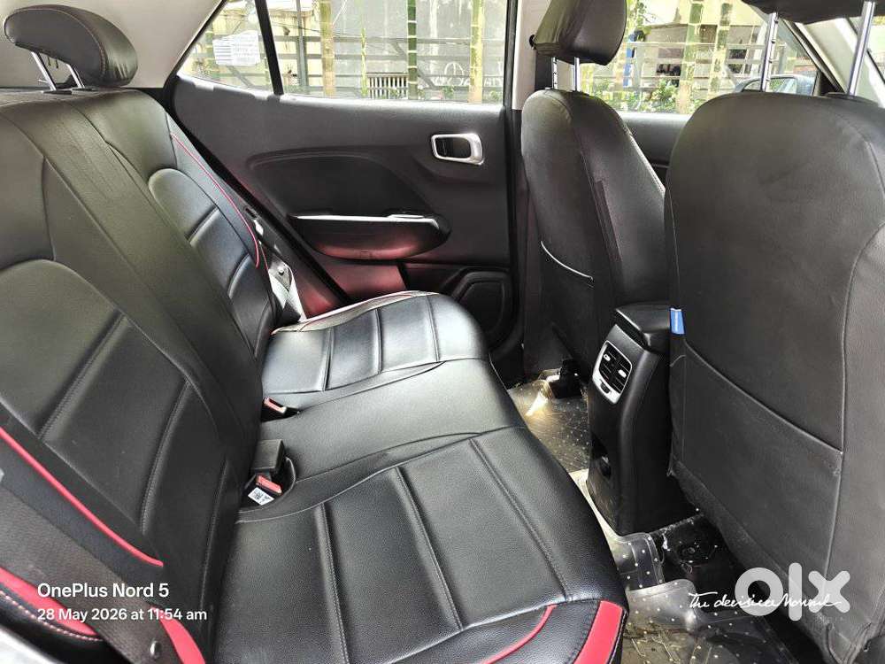 Hyundai Venue 1.2 S Plus, 2021, Petrol