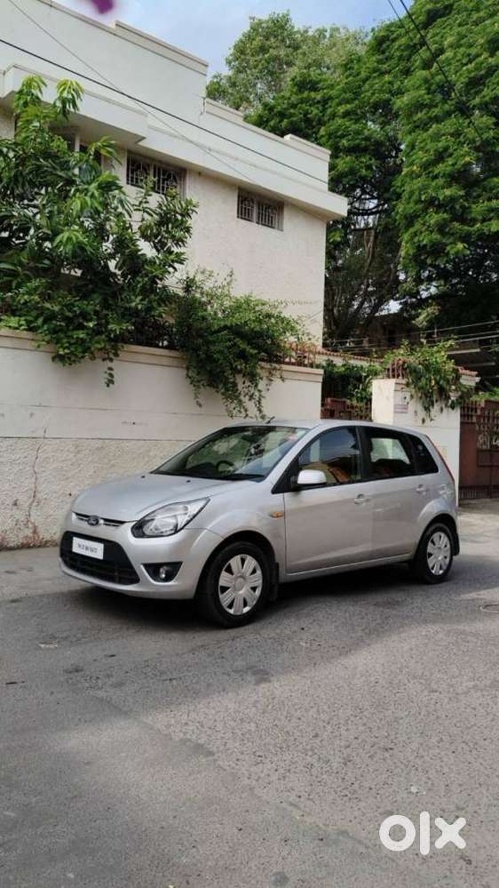 Ford Figo Petrol Zxi, 2012, Petrol
