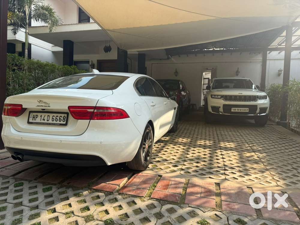 Jaguar Xe 2019