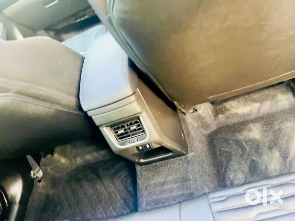 Maruti Suzuki Grand Vitara 1.5 Zeta Plus Intelligent Hybrid Ecvt, 20..