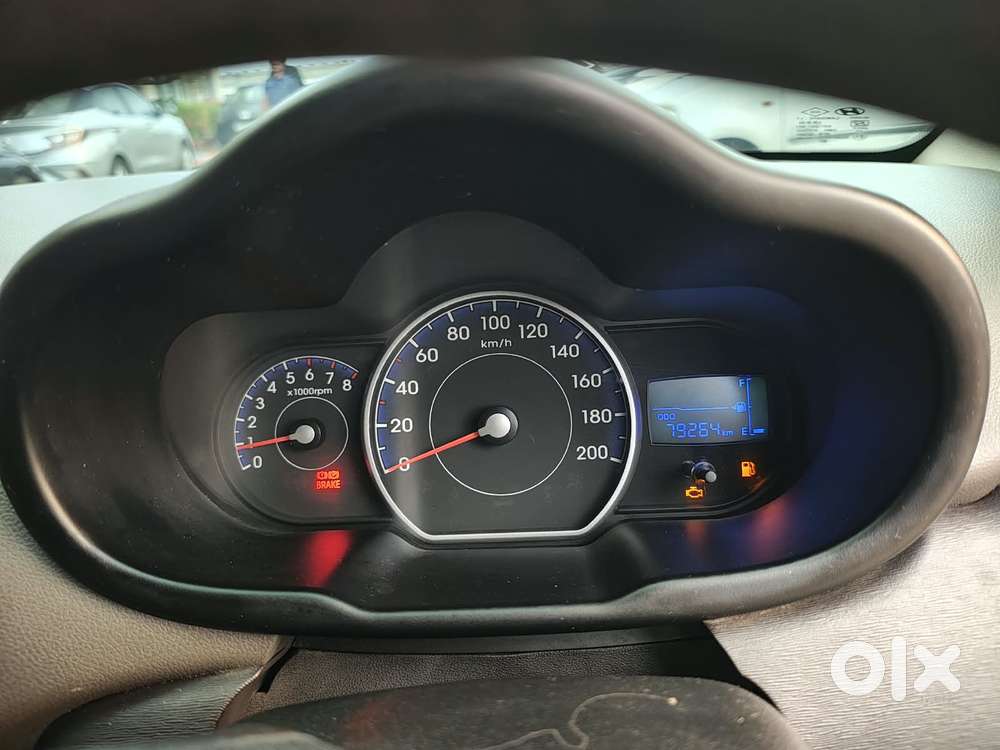 Hyundai I10 Sportz 1.1l, 2015, Petrol