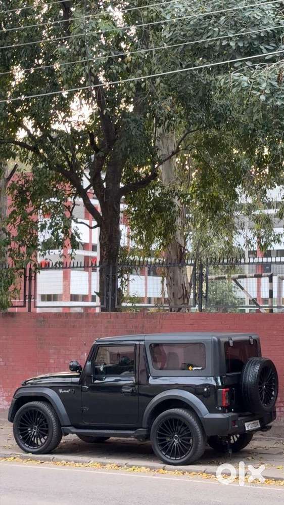 Mahindra Thar With Accesories Worth 5 Lakhs