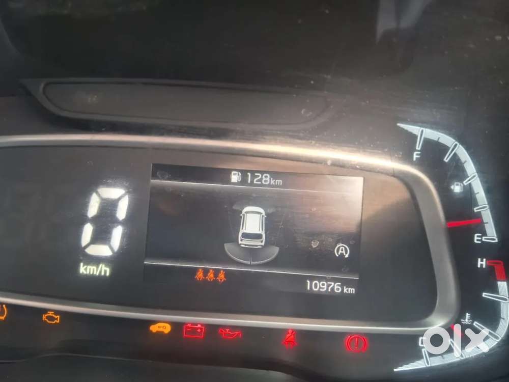 Kia Sonet, 2025, Petrol
