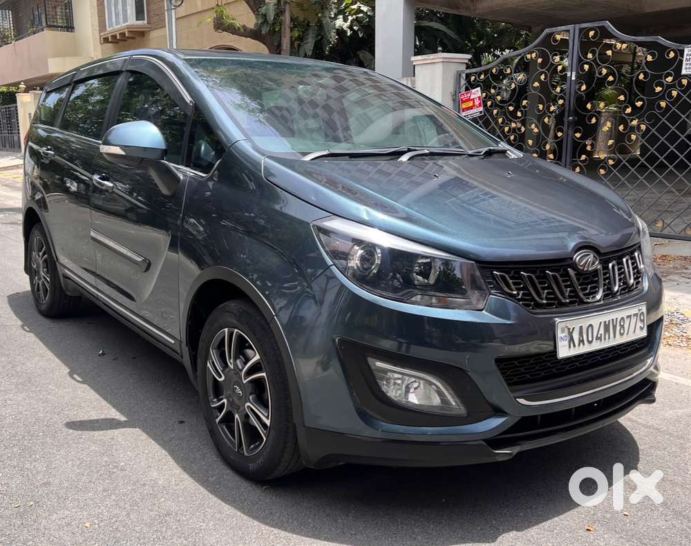 Mahindra Marazzo M8, 2018, Diesel