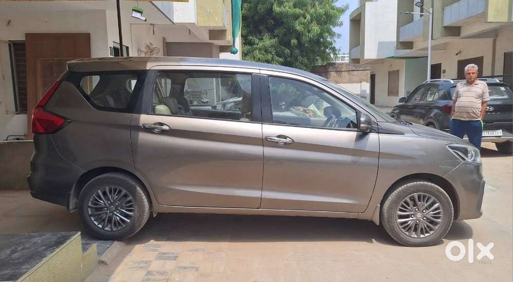 Maruti Suzuki Ertiga Zxi Plus Petrol, 2019, Petrol