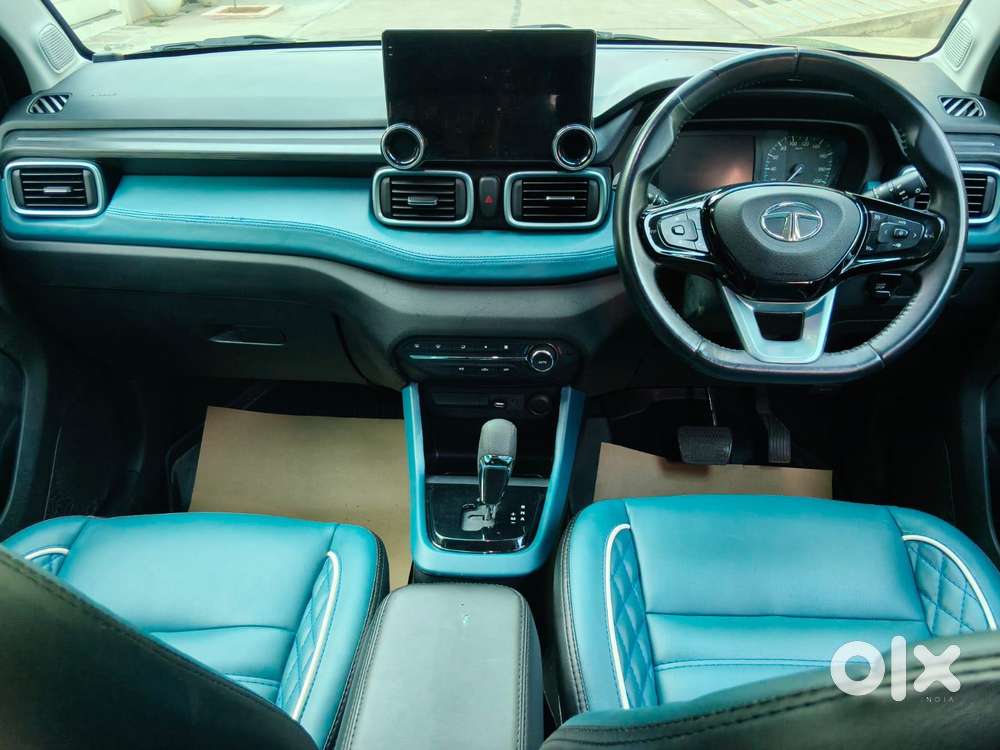 Tata Punch Creative Flagship Dual Tone Amt, 2023, Petrol