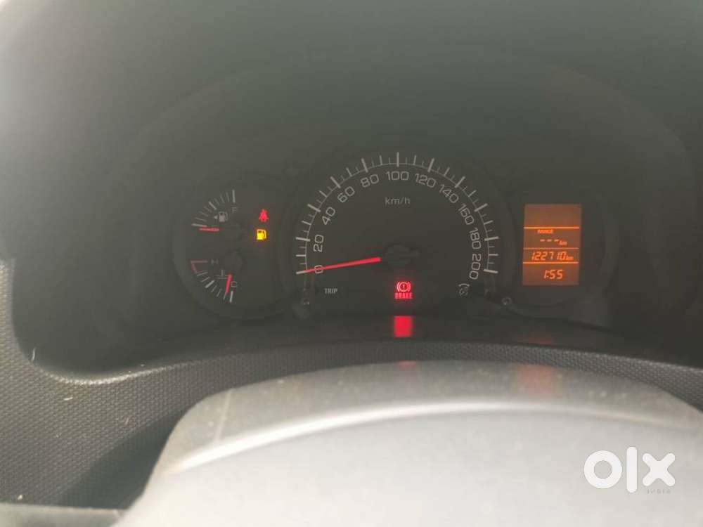 Maruti Suzuki Swift Lxi, 2016, Petrol