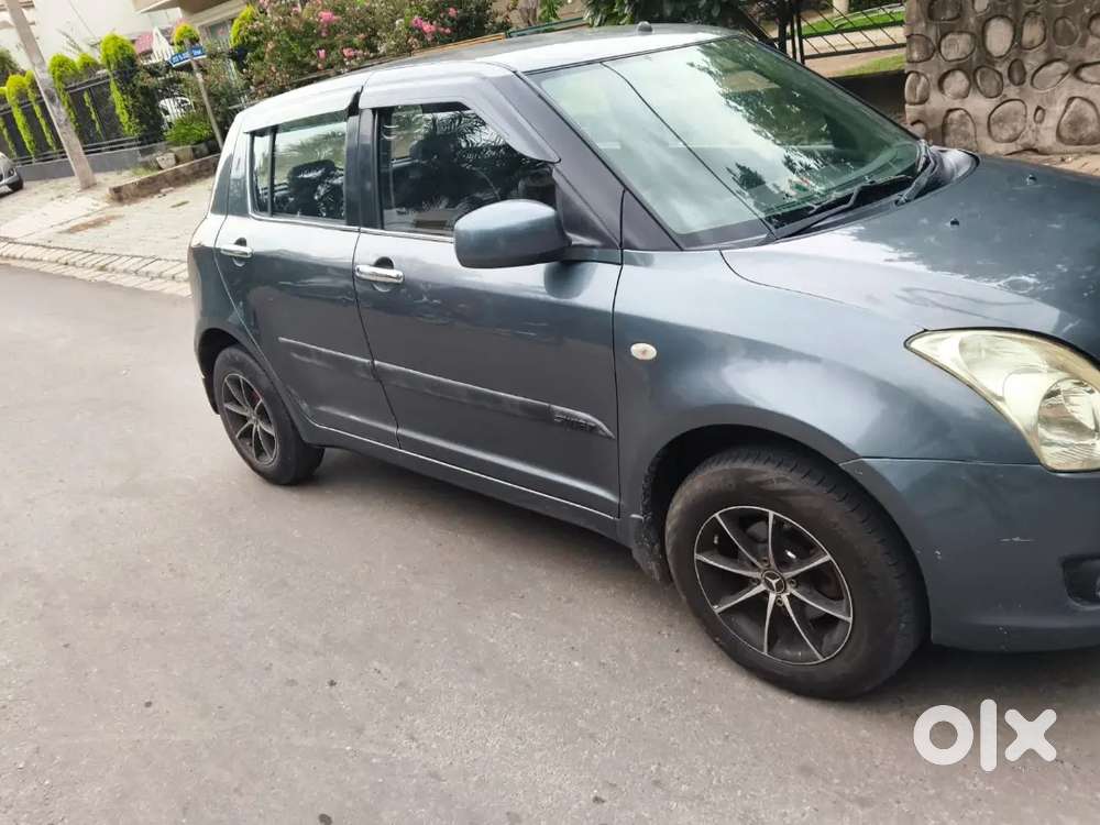 Swift Maruti 2011 Petrol Manual Passing 2031