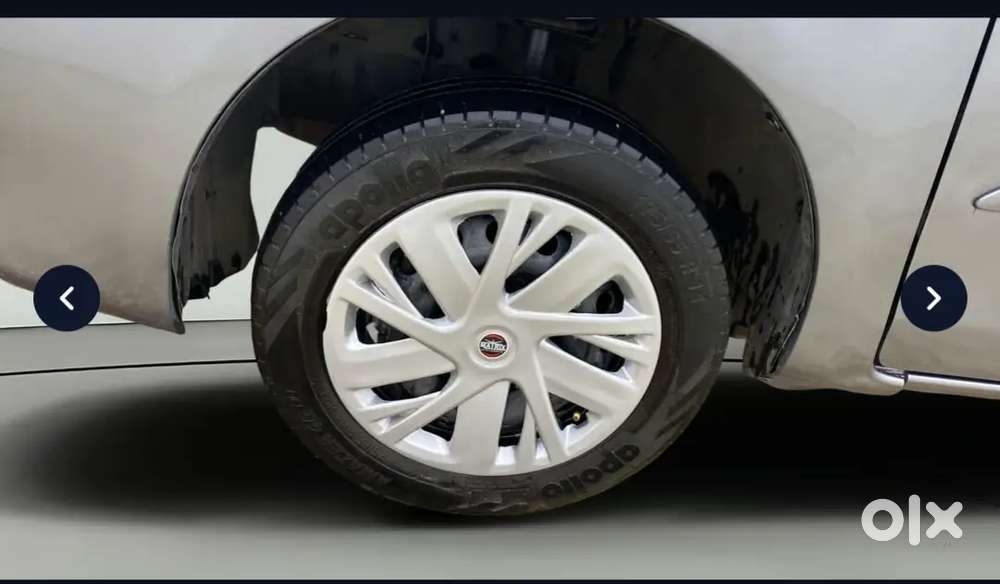Toyota Etios V Petrol 2015 Variant