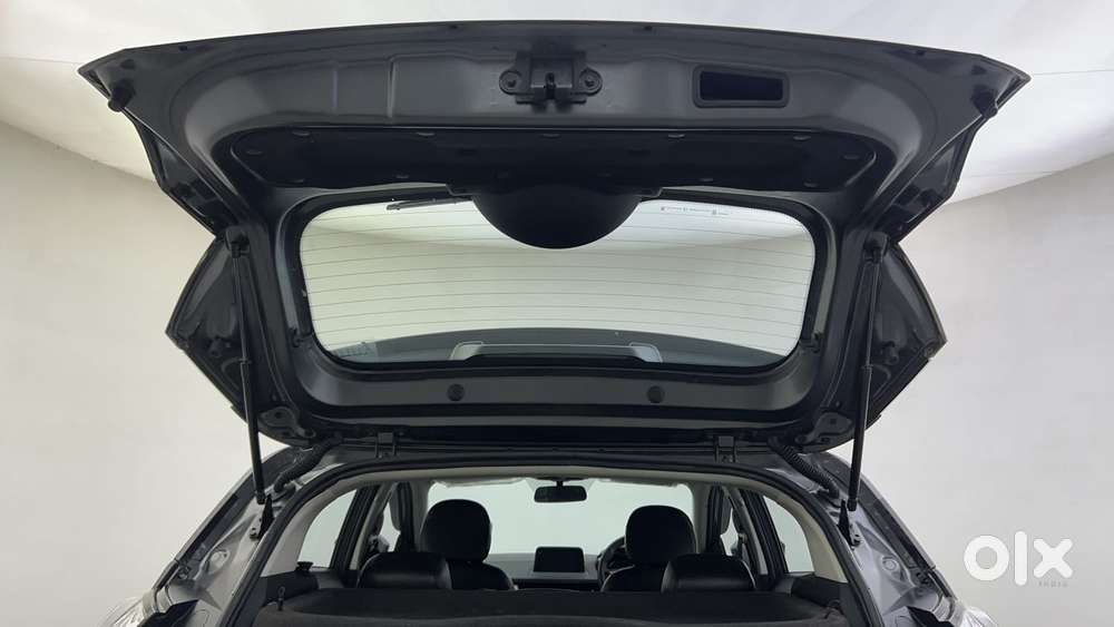 Tata Nexon 1.2 Revotron Xz Plus, 2023, Petrol