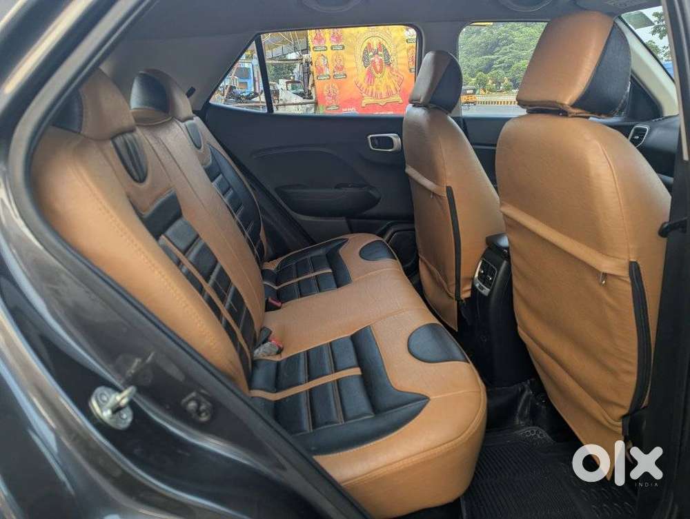 Hyundai Venue 1.2 S (o), 2021, Petrol