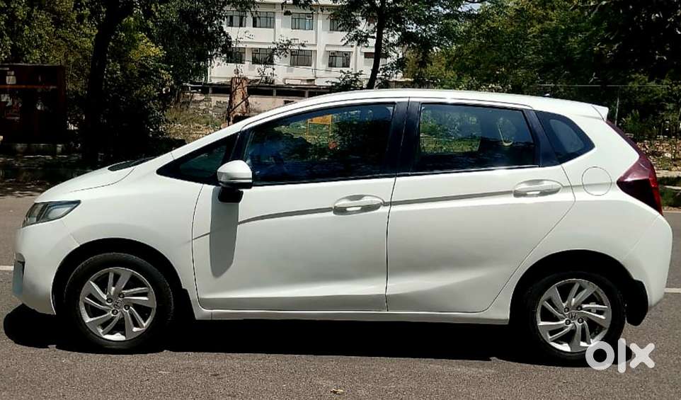 Honda Jazz V Mt Privilege, 2016, Petrol