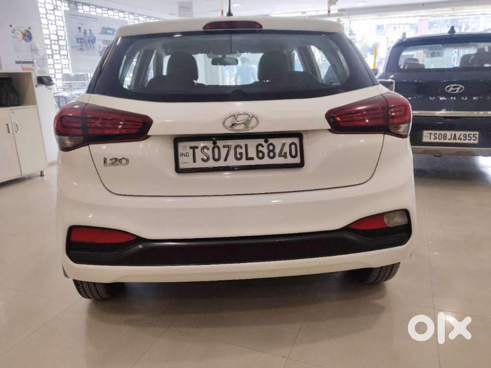 Hyundai Elite I20 [2018-2020] 1.2 Magna Executive Cvt, 2018, Petrol