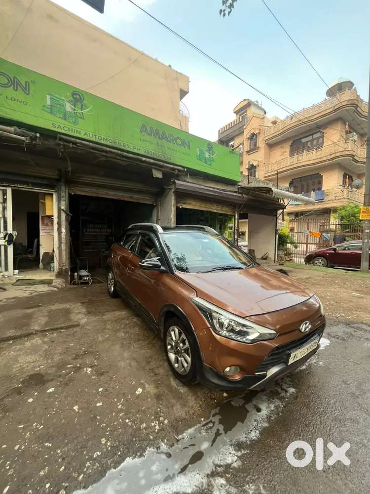 Hyundai I20 Active 2016 Cng & Petrol - 10/10 Condition