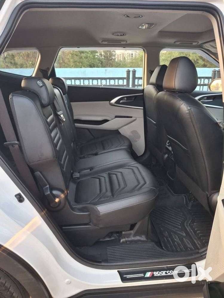 Kia Carens G 1.5 6mt Premium (o) 7-seater, 2024, Petrol