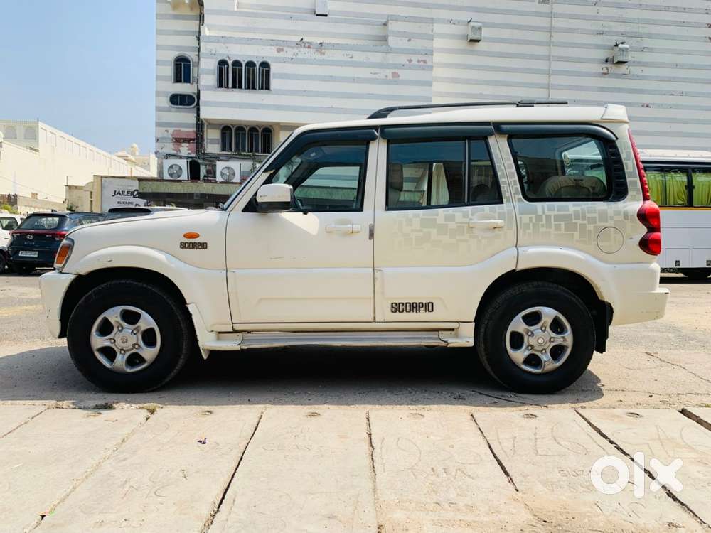 Mahindra Scorpio Classic 2013