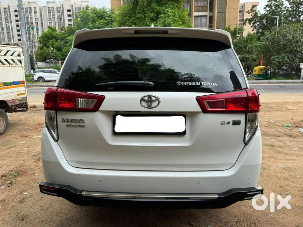 Toyota Innova Crysta 2021 Diesel Manual