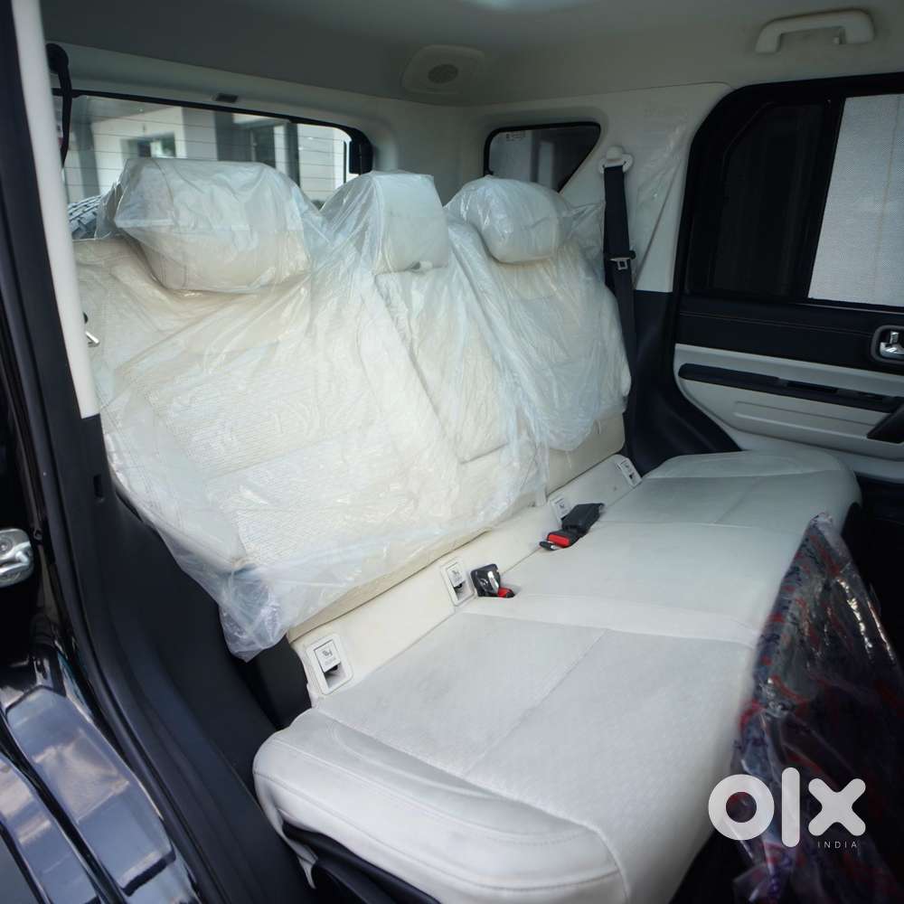 Mahindra Thar Roxx Ax7l Rwd Diesel At, 2025, Diesel