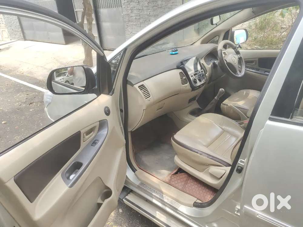 Toyota Innova 2007 8str