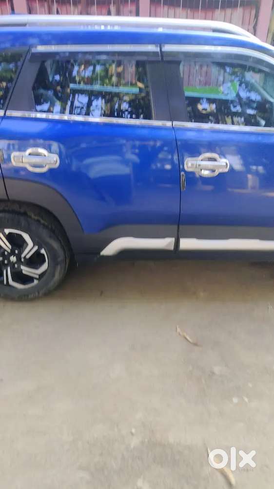 Maruti Suzuki Brezza 2023 Petrol 55000 Km Driven