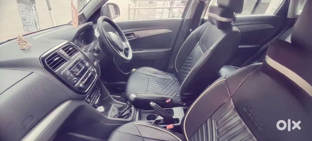 Maruti Suzuki Vitara Brezza Zdi 2017 In Red And Black Dual Tone.