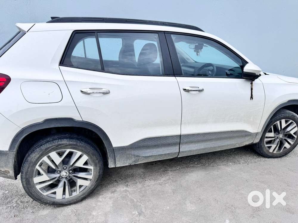 Skoda Kylaq Prestige Top Model Automatic 2025