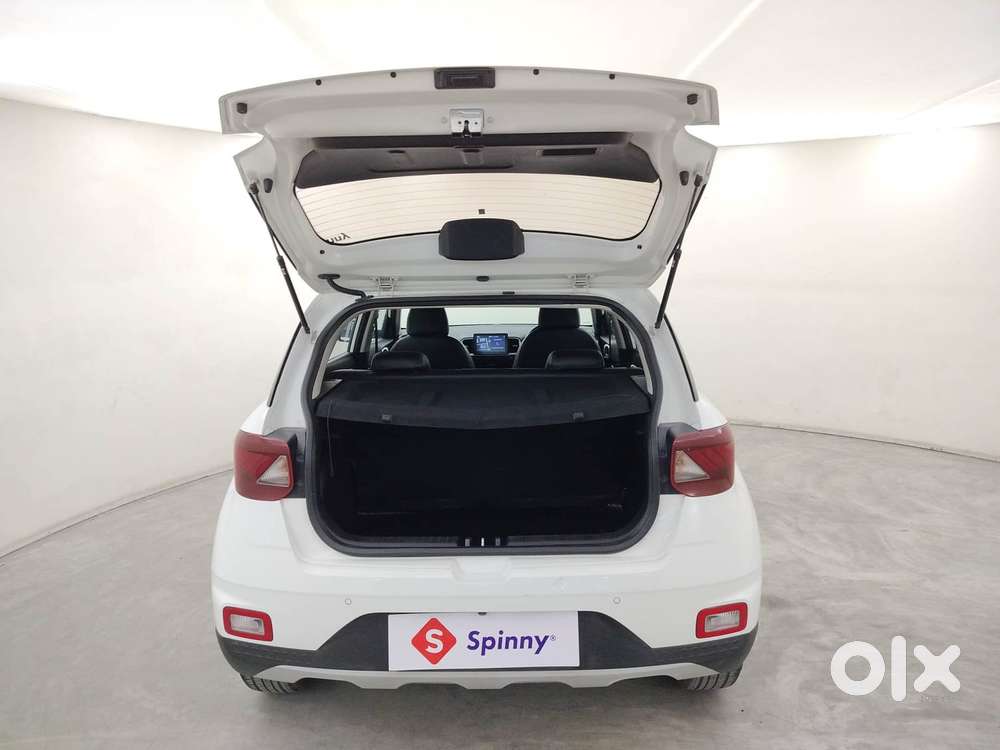 Hyundai Venue Sx Plus Turbo Dct, 2022, Petrol