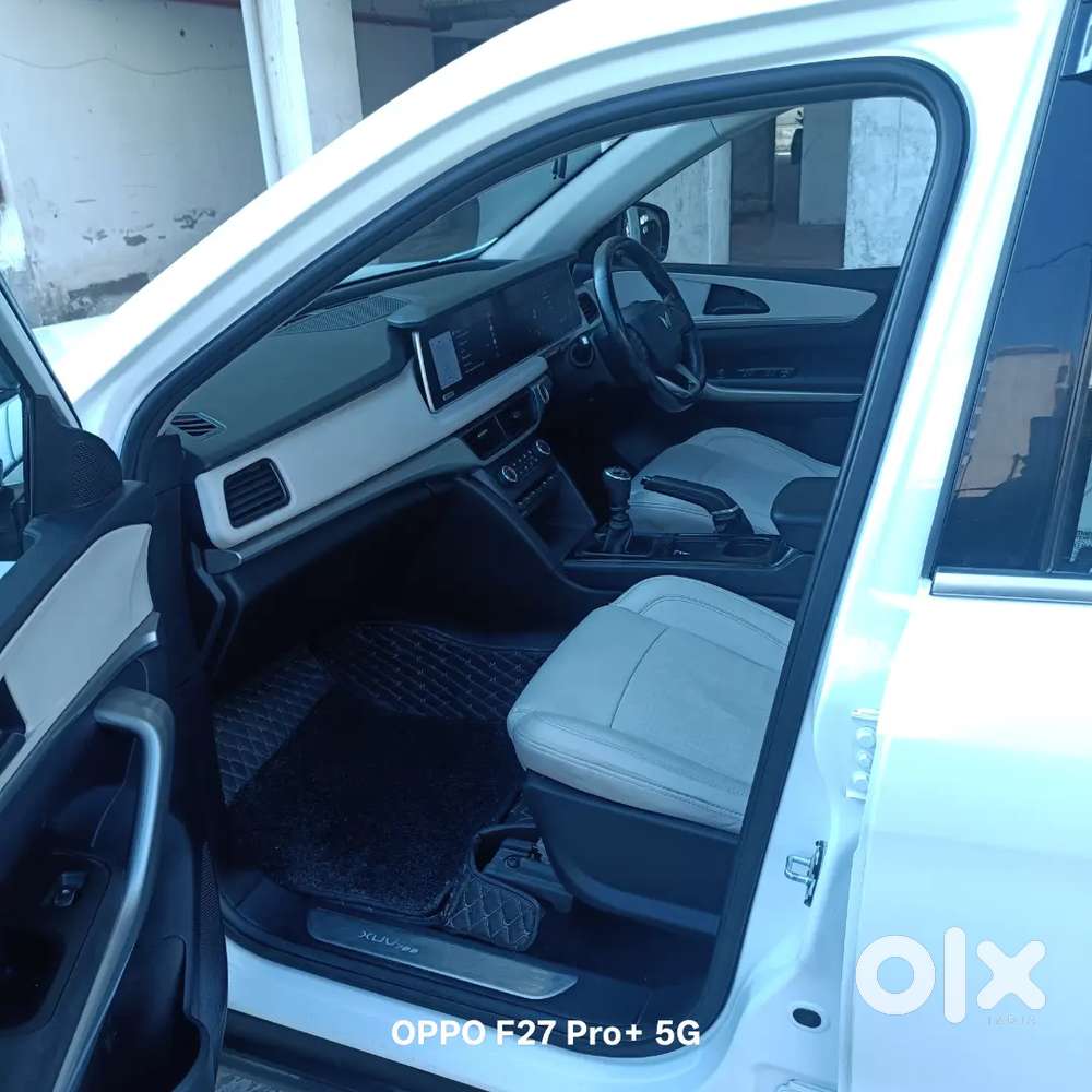 Mahindra Xuv700 2024 Diesel 50000 Km Driven