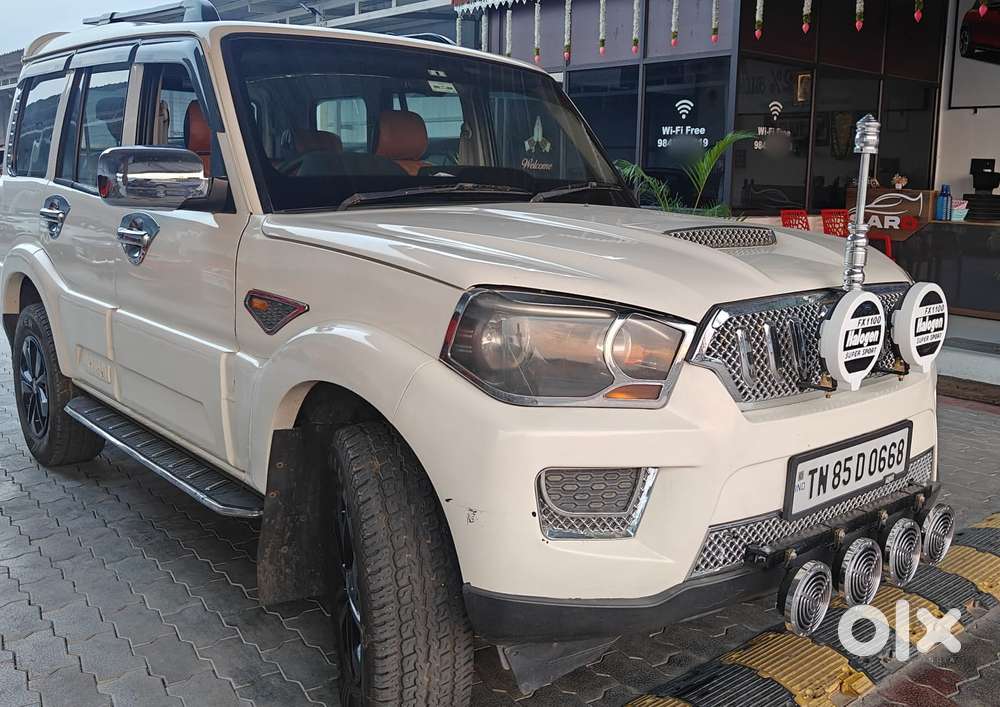 Mahindra Scorpio S4 Plus, 2016, Diesel