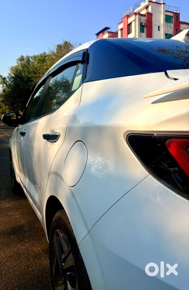 Hyundai Aura Sx Plus Manual, 2023, Cng & Hybrids