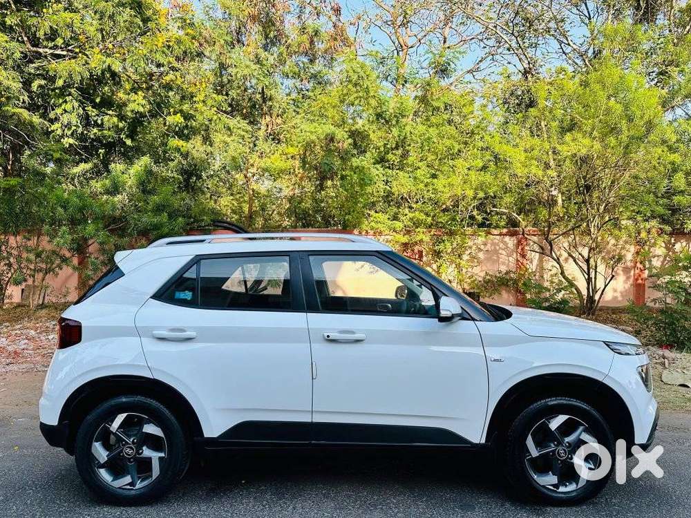 Hyundai Venue 1.0 Sx Turbo Imt, 2020, Petrol