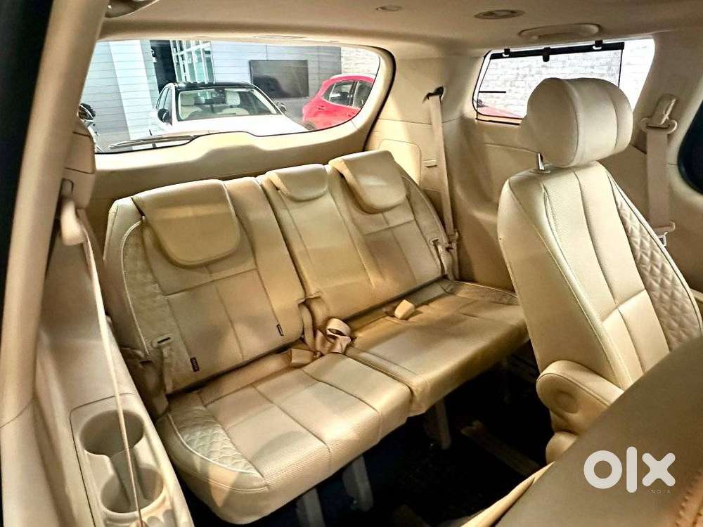 Kia Carnival Limousine Plus 7 Str, 2022, Diesel