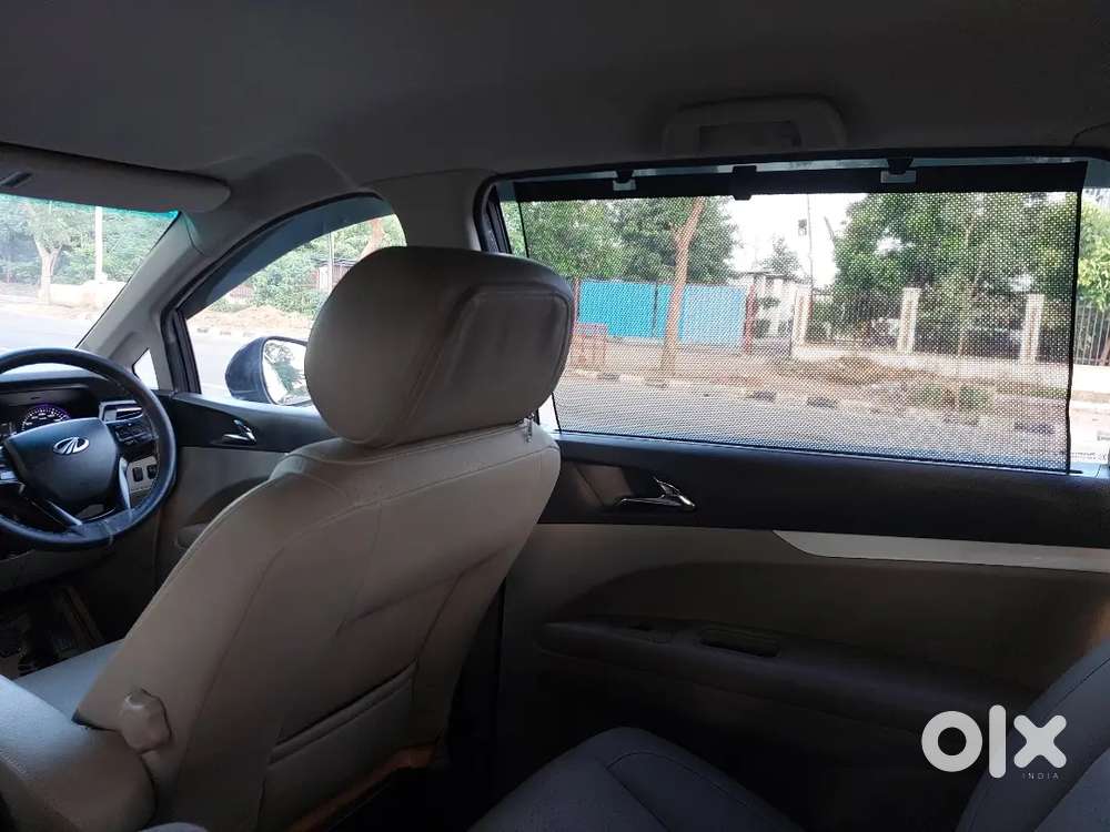 Mahindra Marazzo M8 (top Variant) For Sale