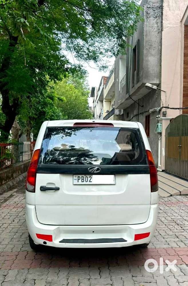 Mahindra Xylo E6 Celebration, 2011, Diesel