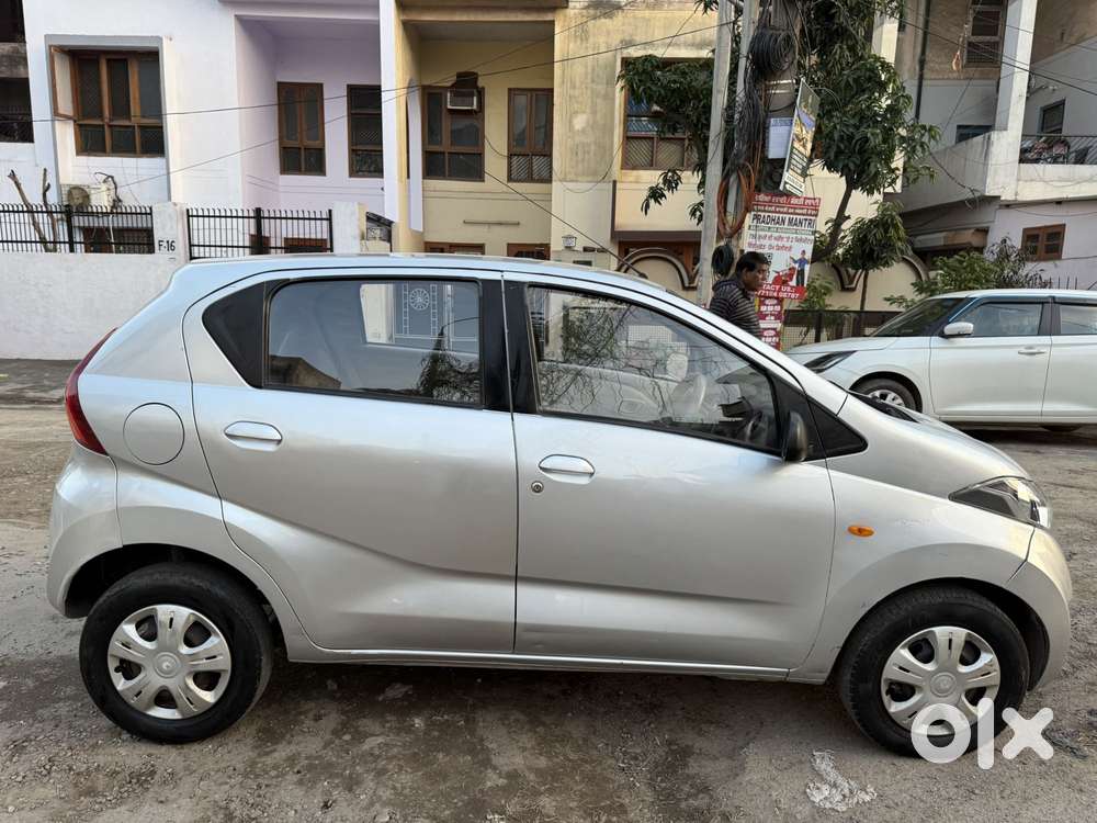 Datsun Redigo T Option, 2016, Petrol