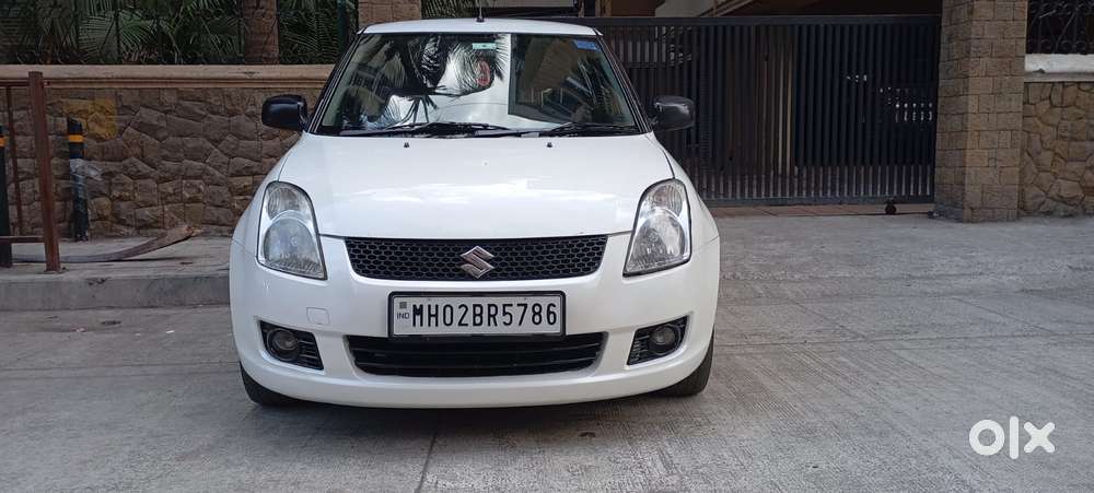 Maruti Suzuki Swift Vxi 1.2 Abs Bs-iv, 2011, Petrol