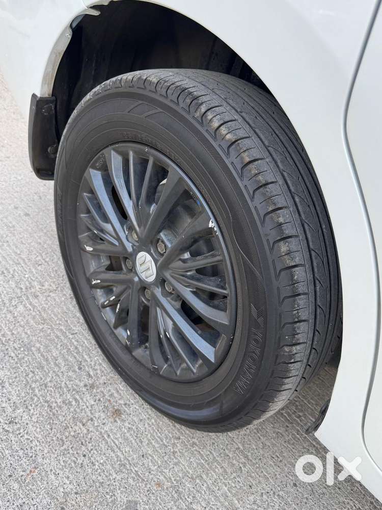 Maruti Suzuki Ertiga Vxi At Petrol, 2021, Petrol