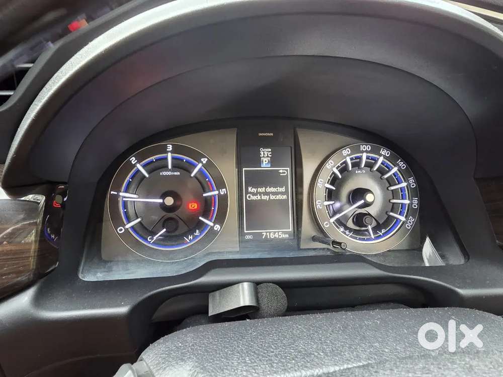 Toyota Innova Crysta 2017