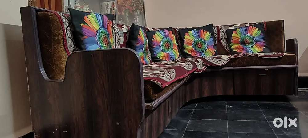 L shaped sofa