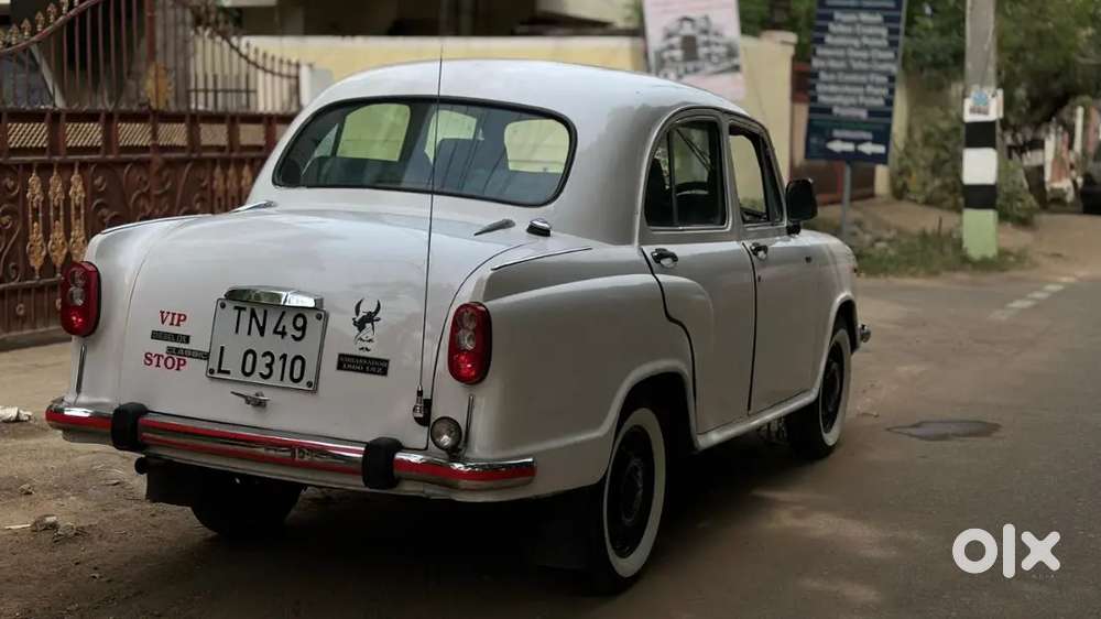 Ambassador Ambassador 2004 Diesel 90 Km Driven